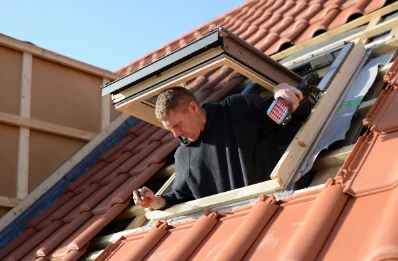 Pose de fenêtres de toit Velux à Lannéanou